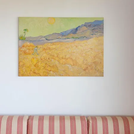 Hillside Seaview