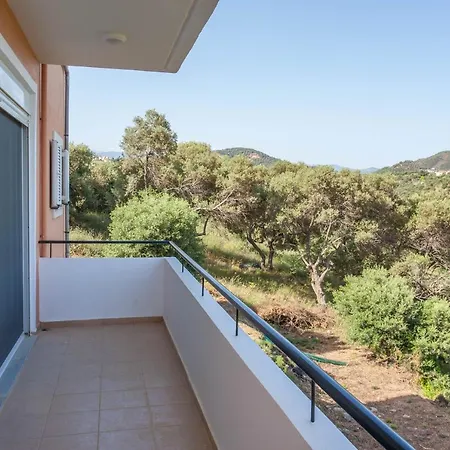 Hillside Seaview * Stalos